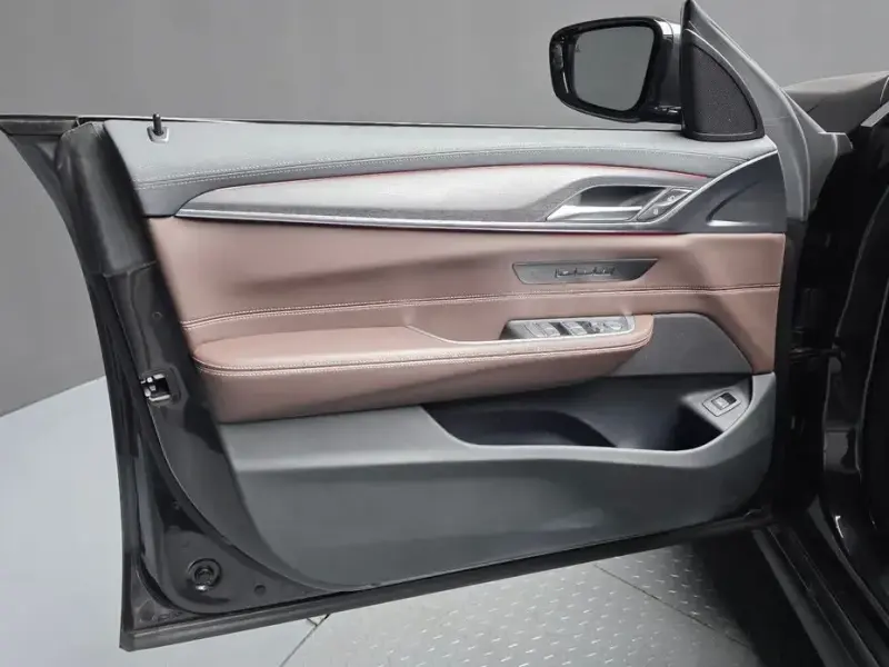 2022 BMW 6 серии с пробегом 76 699 км