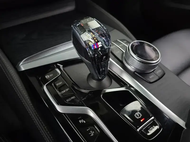 2022 BMW 6 серии с пробегом 48 175 км