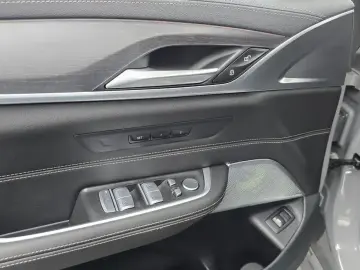 2022 BMW 6 серии с пробегом 48 175 км
