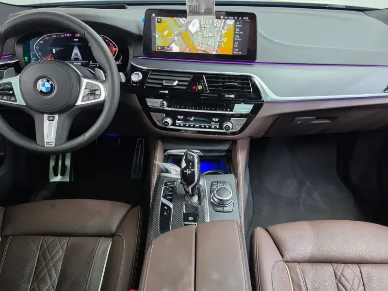 2022 BMW 6 серии с пробегом 35 468 км