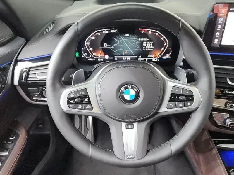 2023 BMW 6 серии с пробегом 52 120 км