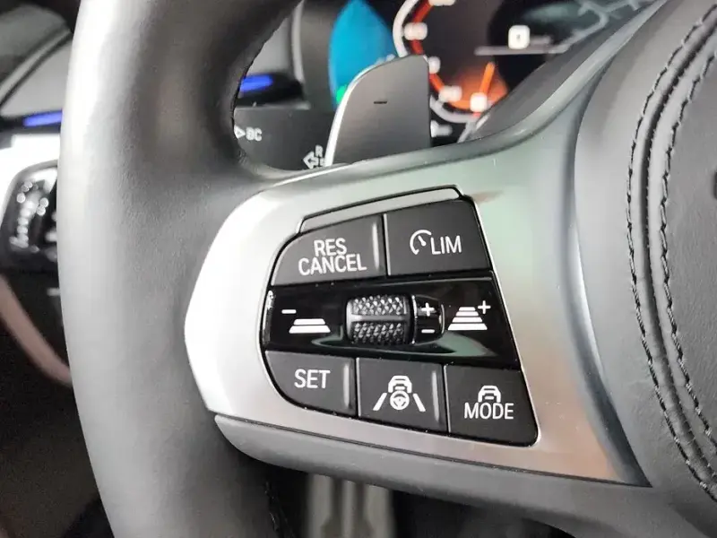 2023 BMW 6 серии с пробегом 52 120 км