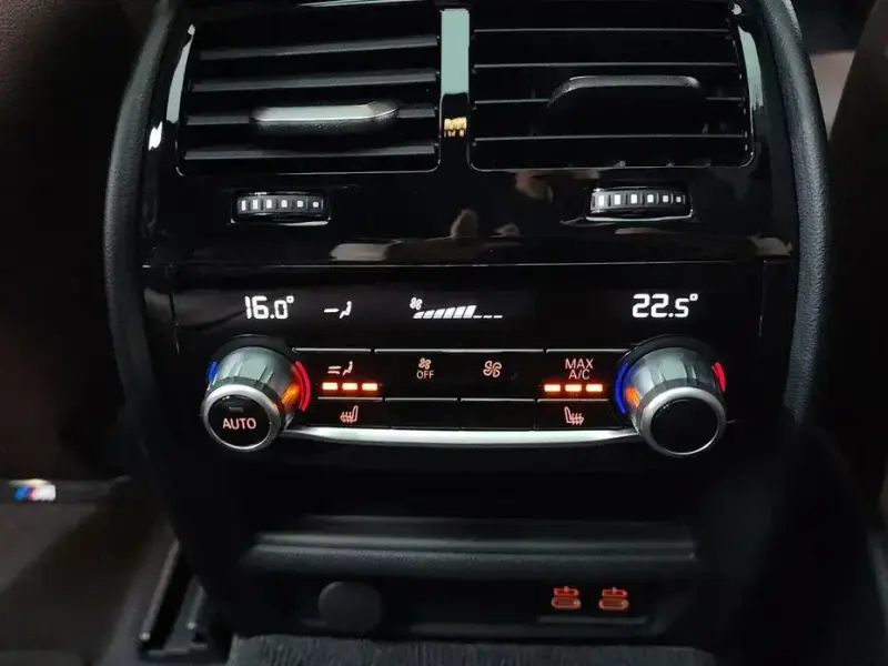 2023 BMW 6 серии с пробегом 52 120 км