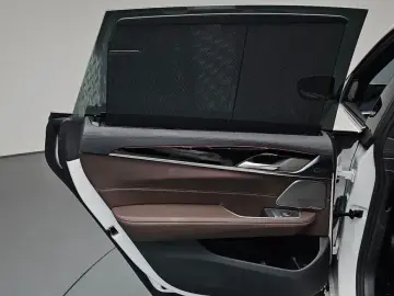 2022 BMW 6 серии с пробегом 53 637 км