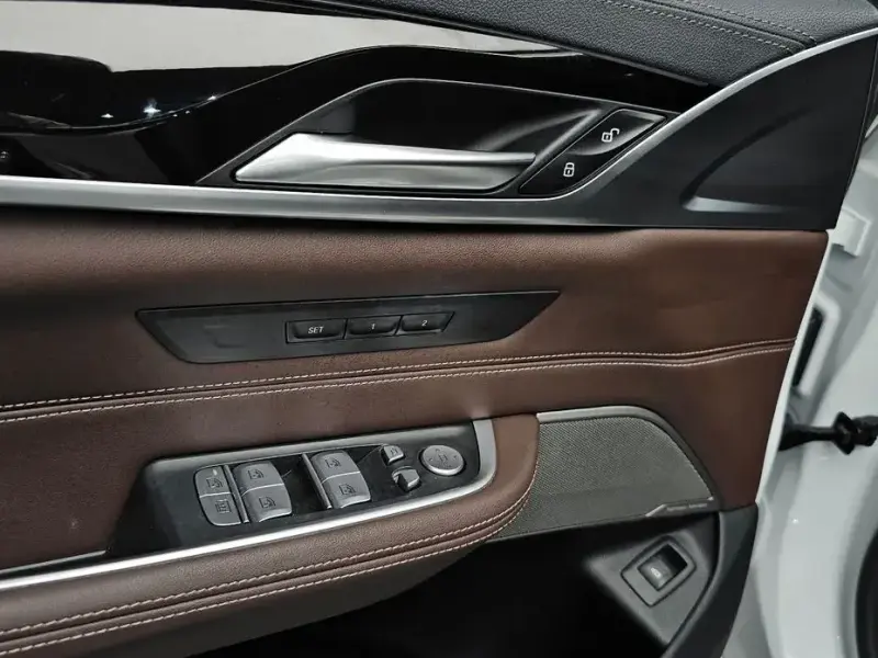 2022 BMW 6 серии с пробегом 53 637 км