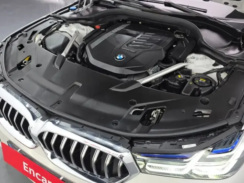 2022 BMW 6 серии с пробегом 49 339 км