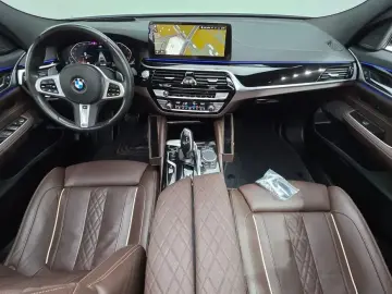 2022 BMW 6 серии с пробегом 49 339 км