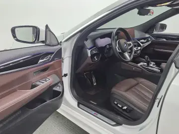 2022 BMW 6 серии с пробегом 49 339 км