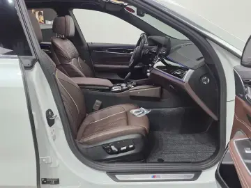 2022 BMW 6 серии с пробегом 49 339 км