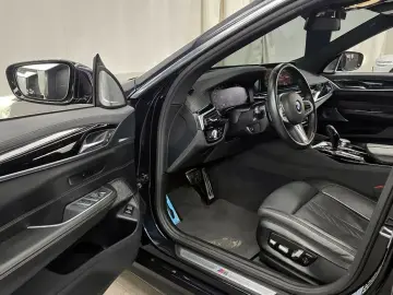 2022 BMW 6 серии с пробегом 64 404 км