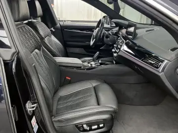 2022 BMW 6 серии с пробегом 64 404 км