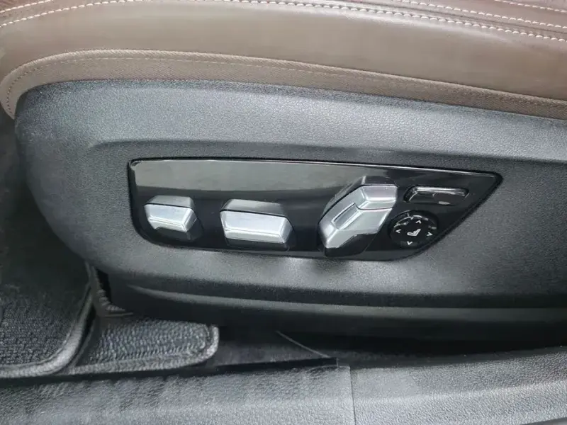 2022 BMW 6 серии с пробегом 49 339 км