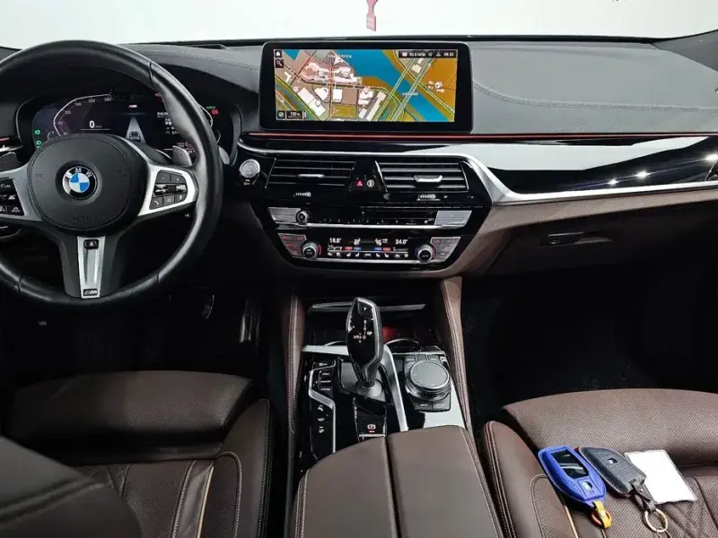 2023 BMW 6 серии с пробегом 25 066 км