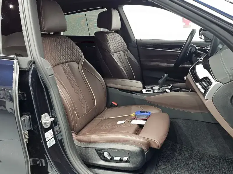 2023 BMW 6 серии с пробегом 25 066 км