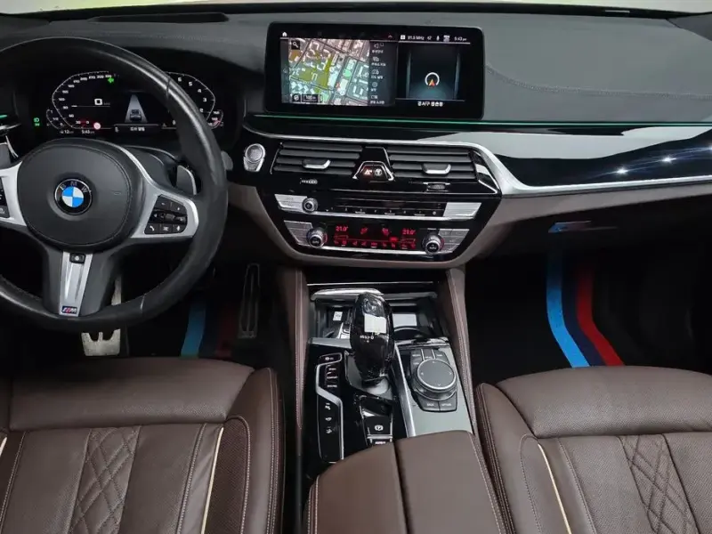 2021 BMW 6 серии с пробегом 68 962 км
