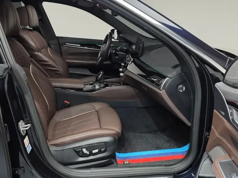 2021 BMW 6 серии с пробегом 68 962 км