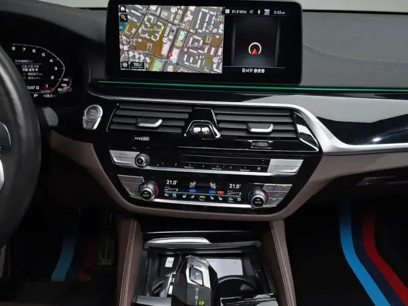 2021 BMW 6 серии с пробегом 68 962 км