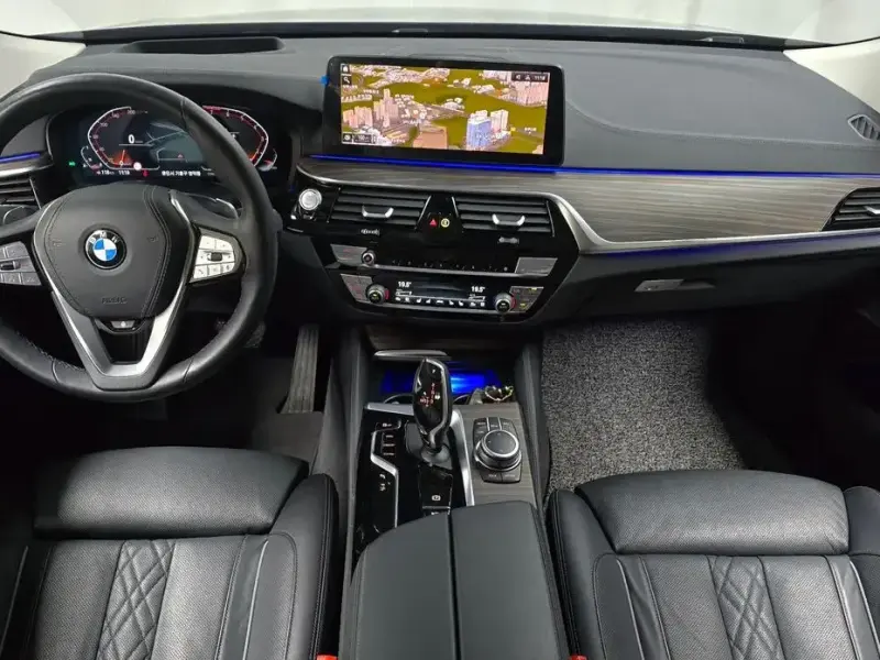 2022 BMW 6 серии с пробегом 37 031 км