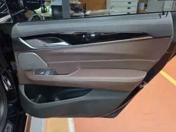 2022 BMW 6 серии с пробегом 21 526 км