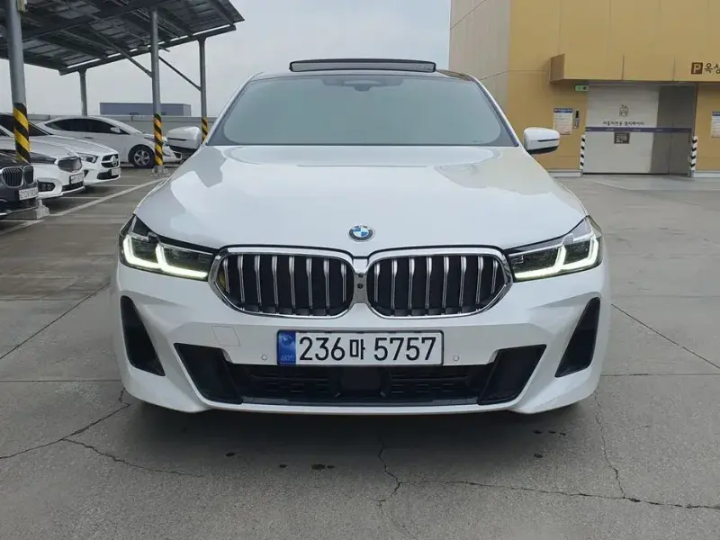 2023 BMW 6 серии с пробегом 48 504 км