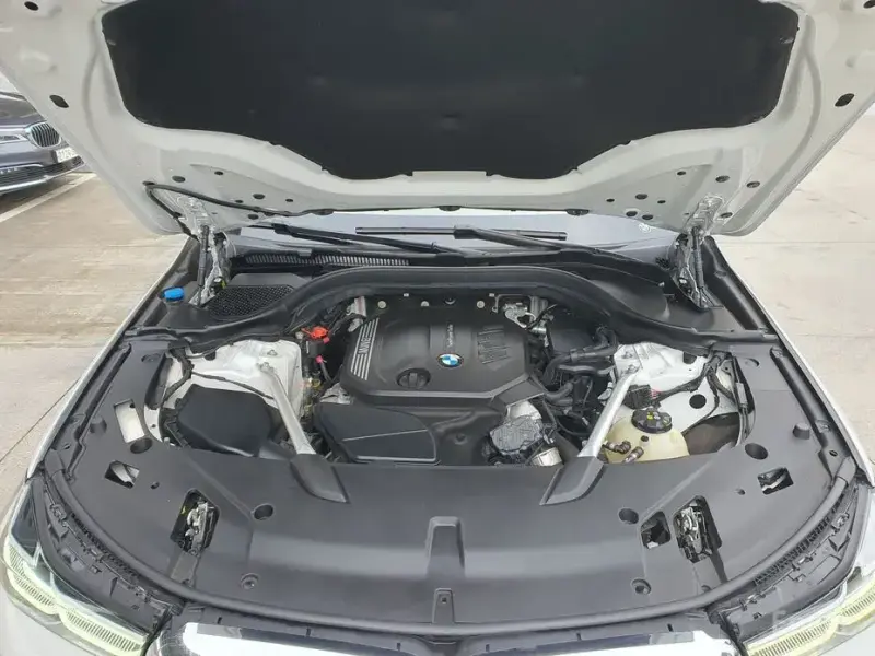 2023 BMW 6 серии с пробегом 48 504 км