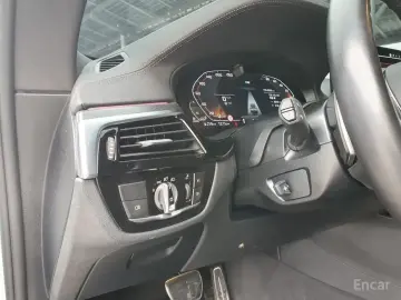 2023 BMW 6 серии с пробегом 48 504 км