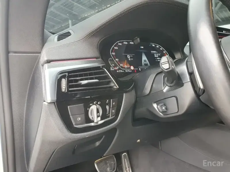 2023 BMW 6 серии с пробегом 48 504 км