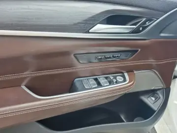 2021 BMW 6 серии с пробегом 39 000 км