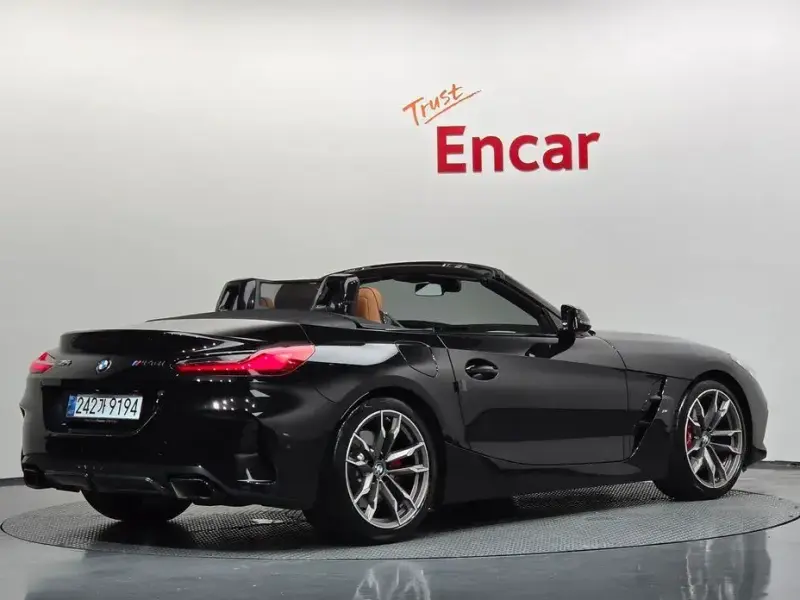 2024 BMW Z4 с пробегом 10 763 км