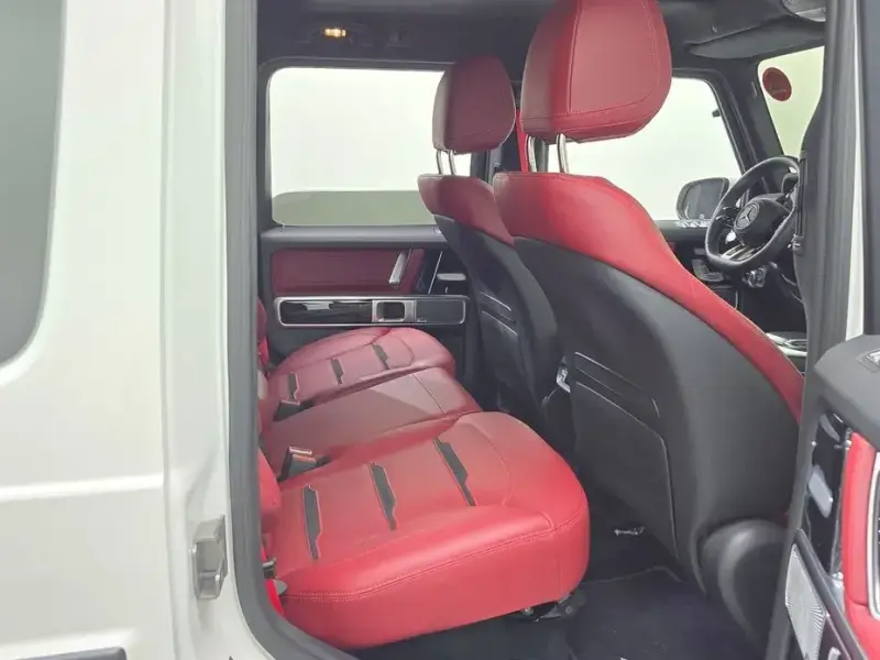 2025 Mercedes-Benz G-Класс с пробегом 6 090 км