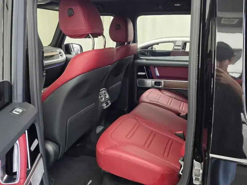 2025 Mercedes-Benz G-Класс с пробегом 15 271 км