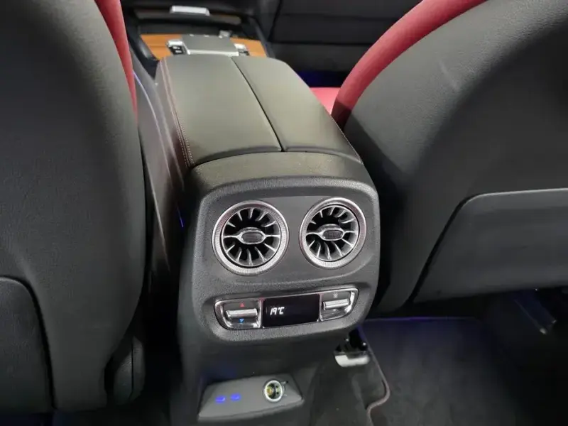 2025 Mercedes-Benz G-Класс с пробегом 15 271 км