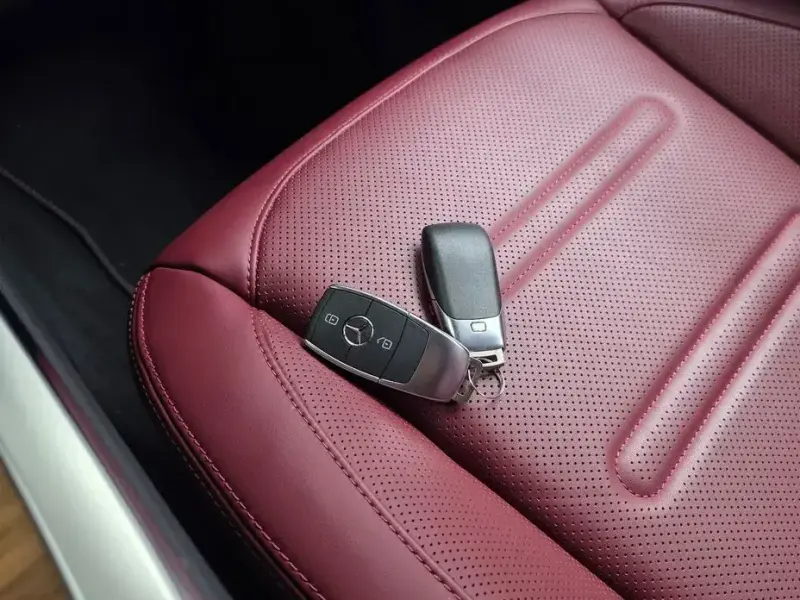 2025 Mercedes-Benz G-Класс с пробегом 15 271 км