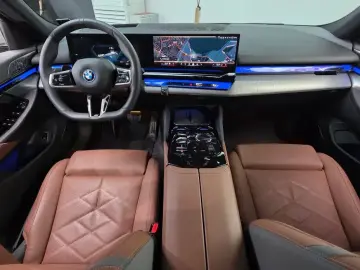 2025 BMW i5 с пробегом 22 724 км
