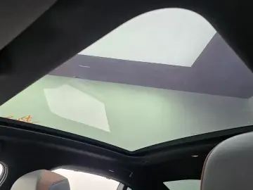 2025 BMW i5 с пробегом 22 724 км