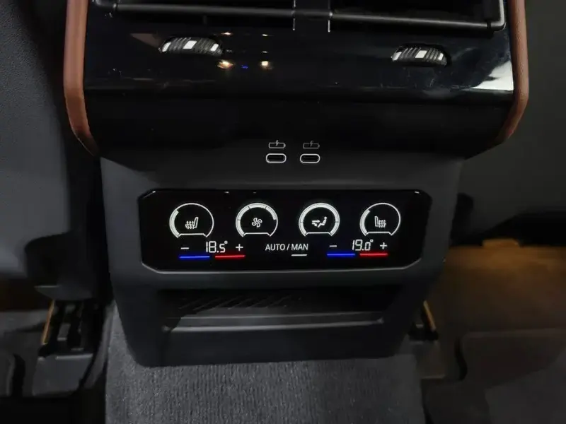 2025 BMW i5 с пробегом 22 724 км