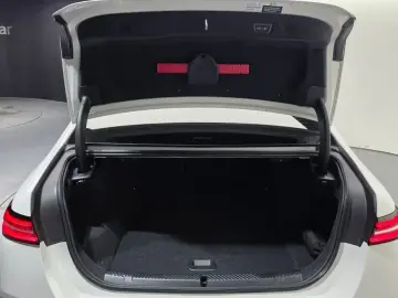 2025 BMW i5 с пробегом 22 724 км