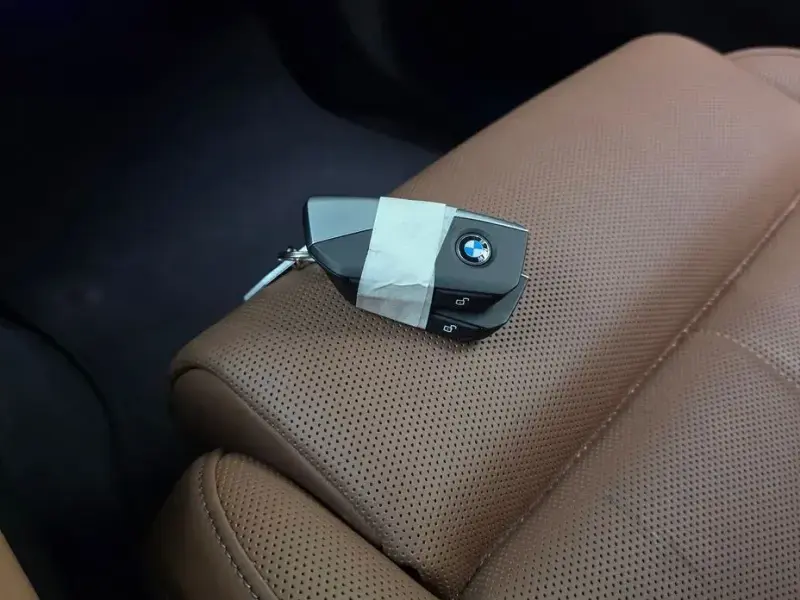 2025 BMW i5 с пробегом 22 724 км