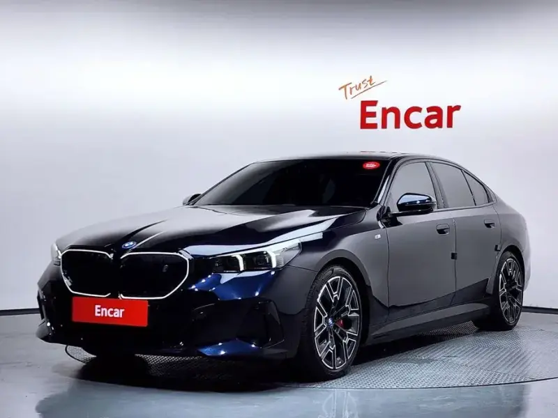 2023 BMW i5 с пробегом 46 239 км