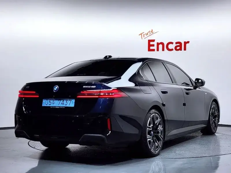 2023 BMW i5 с пробегом 46 239 км