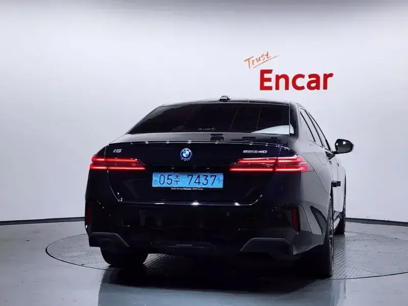 2023 BMW i5 с пробегом 46 239 км