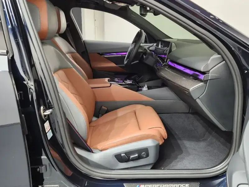 2023 BMW i5 с пробегом 46 239 км