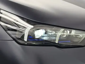 2024 BMW i5 с пробегом 9 601 км