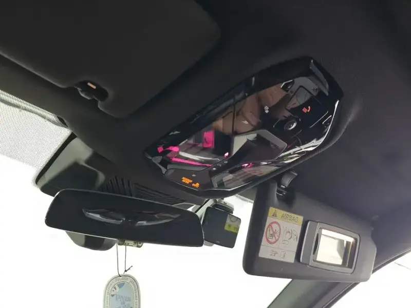 2024 BMW i5 с пробегом 9 601 км