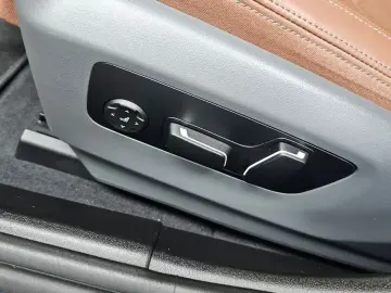 2024 BMW i5 с пробегом 9 601 км