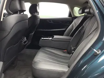 2023 Genesis G80 с пробегом 66 749 км