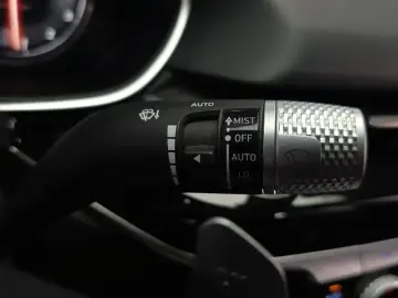 2023 Genesis G80 с пробегом 66 749 км