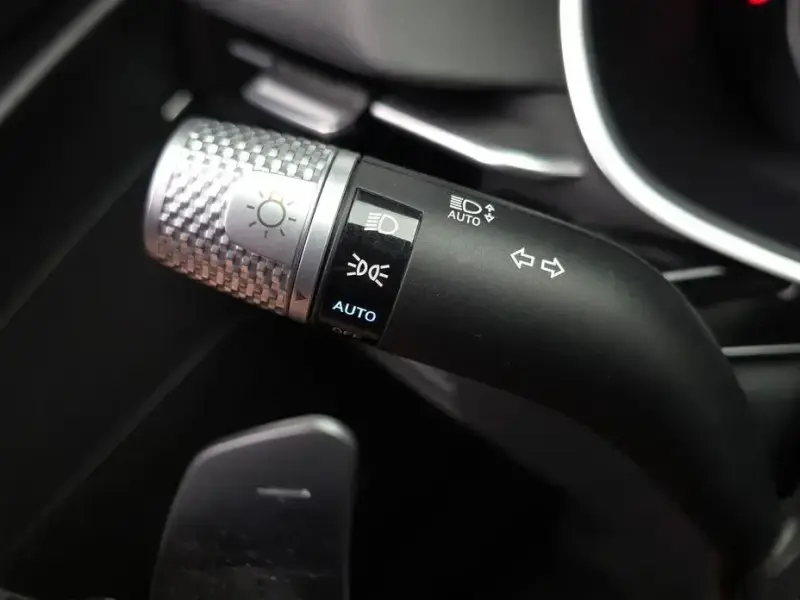 2023 Genesis G80 с пробегом 66 749 км