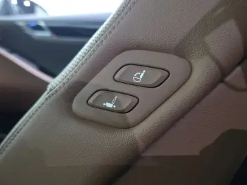2023 Genesis G80 с пробегом 42 131 км