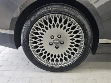 2023 Genesis G80 с пробегом 51 994 км